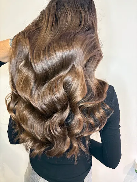 Juanvi Camarasa - Hair Studio - Peluquería en Valencia - foto 2