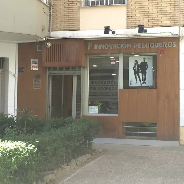 Peluquería Unisex en Sevilla Innovación Peluqueros - Peluquería en Sevilla - foto 2