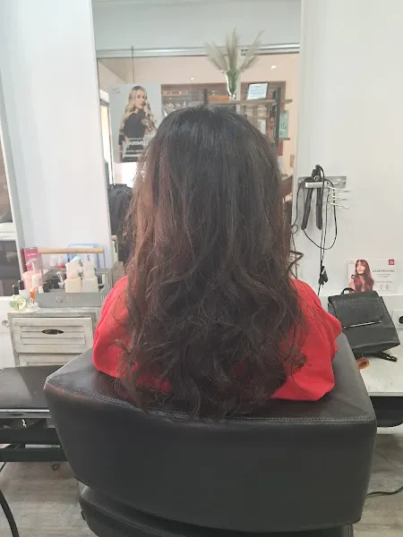 Peluquería Raúl Tovar - Peluquería en Sevilla - foto 4