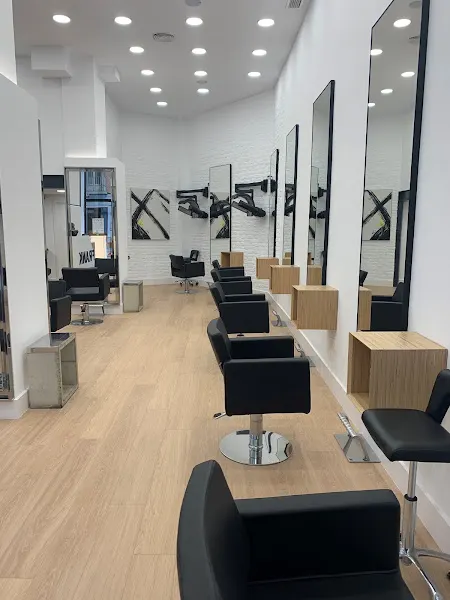 Frank Peluquería - Peluquería en Málaga - foto 2