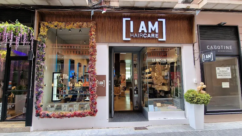 I Am Haircare - Peluquería en Murcia - foto 2