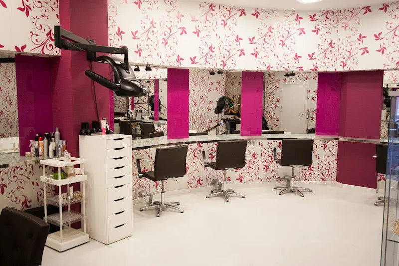 Peluquería y Estética María Rosique - Peluquería en Murcia - foto 3