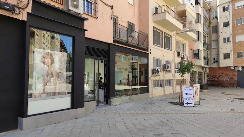 Pedro Aragón Peluquería - Peluquería en Murcia - foto 2