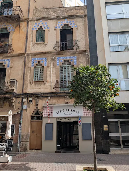 La Santa Mallorca Barber Club