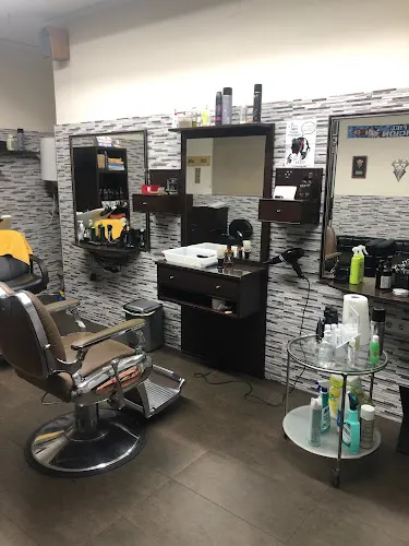 Peluqueria De Caballeros Roberto Parada
