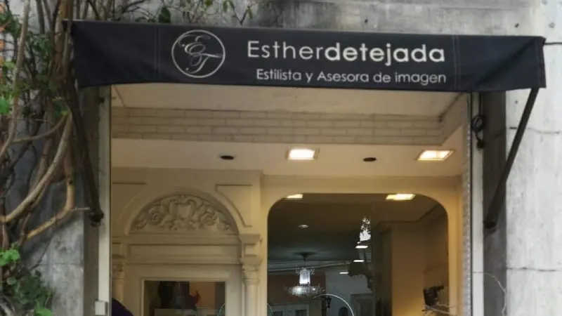 Esther De Tejada