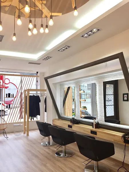 SRTA.B - THE HAIR SALON
