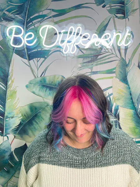 Be Different salón