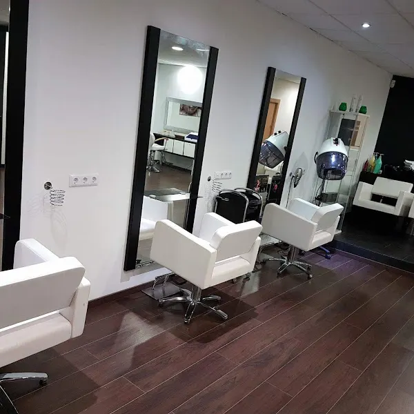 Peluqueria Modern Cut - L'Hospitalet de Llobregat