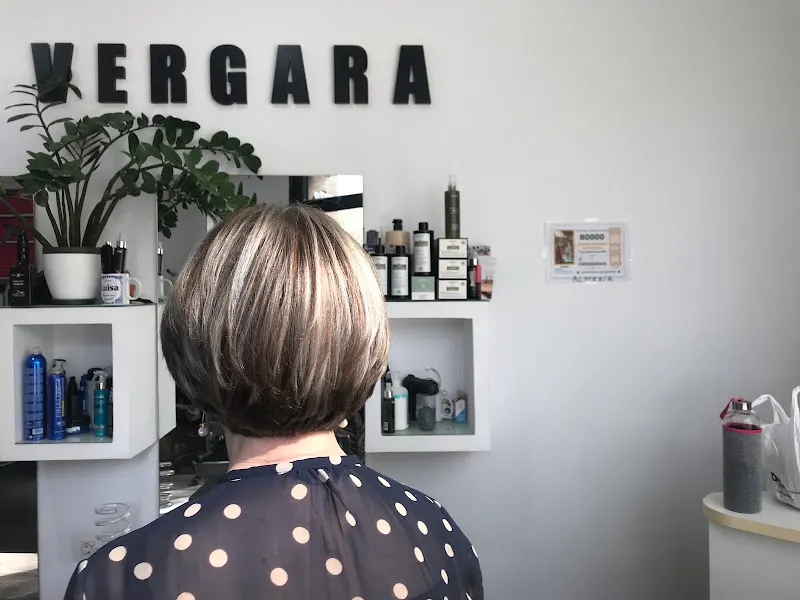 Vergara - Peluquería en Hospitalet de Llobregat (L) - foto 2