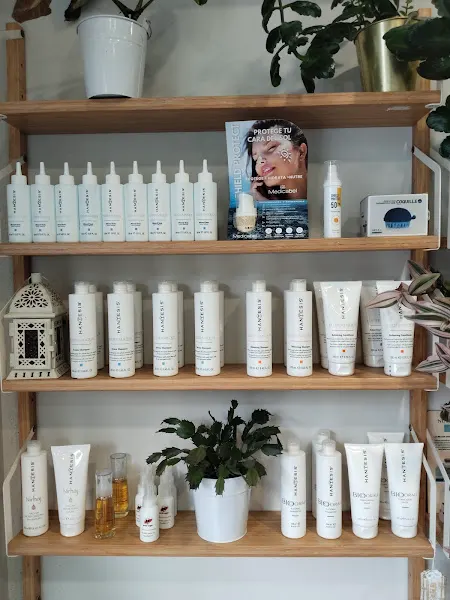 Neva Studio by Lorena Picallo Peluquería y centro de Crioterapia - Peluquería en Coruna (A) - foto 2