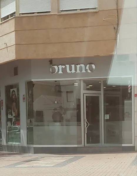 Bruno Peluqueros - Peluquería en Cartagena - foto 2
