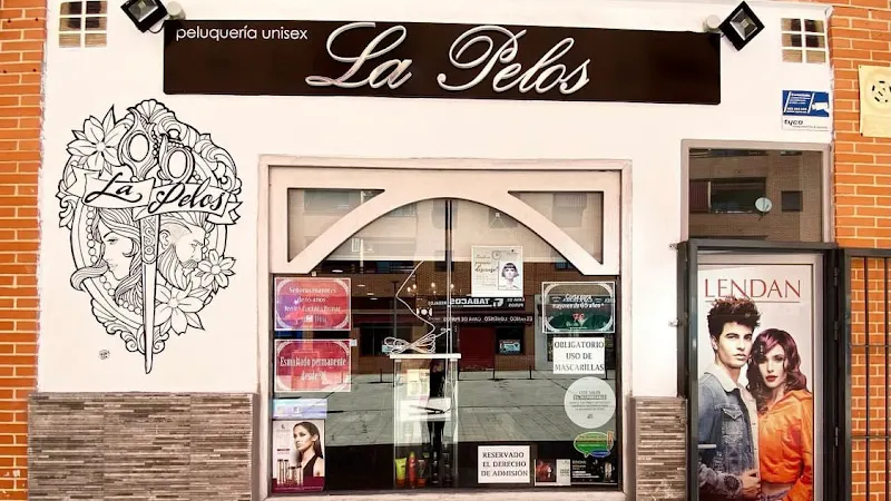 La Pelos Peluquería Unisex - Peluquería en Mostoles - foto 2