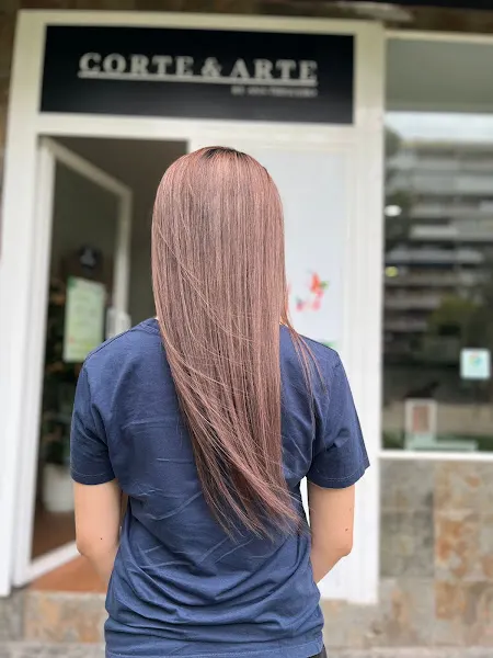 Peluquería Corte & Arte by Ana Triguero - Peluquería en Mostoles - foto 2