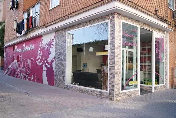 Mónica Granados Estilistas - Peluquería en Mostoles - foto 2