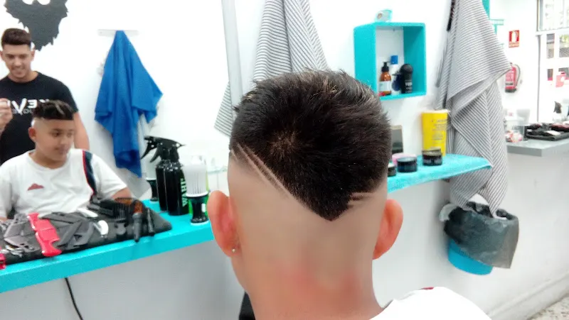 Kevin Peluqueros - Peluquería en Santa Cruz de Tenerife - foto 2