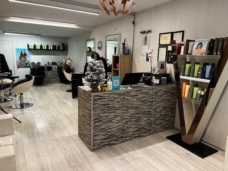 Gómez Estilistas - Peluquería en Pamplona - foto 2