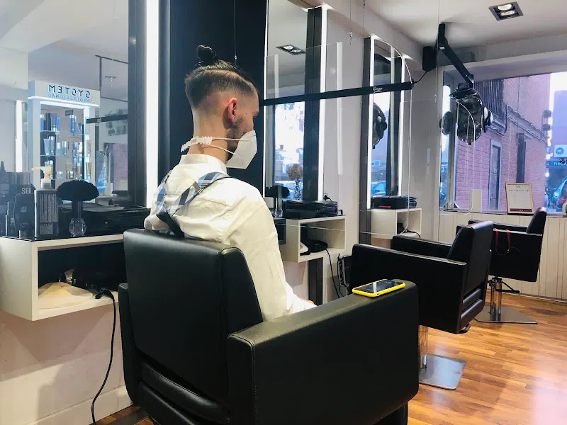 Peluqueria Karlo’s Moda - Peluquería en Alcalá de Henares - foto 3