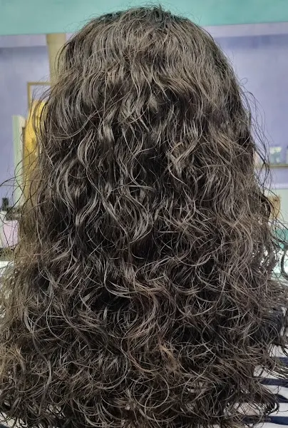 Josy - Peluquería en Donostia-San Sebastian - foto 2