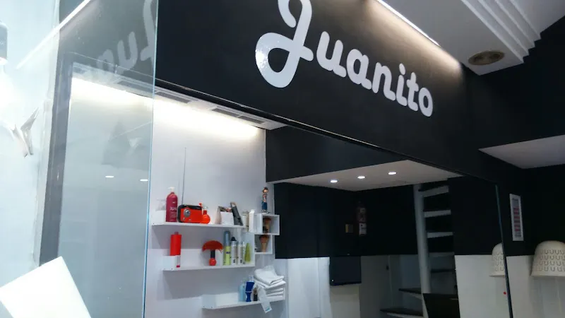 Peluquería para hombres Juanito ,hairdresser for men, coiffeur pour hommes - Peluquería en Donostia-San Sebastian - foto 4