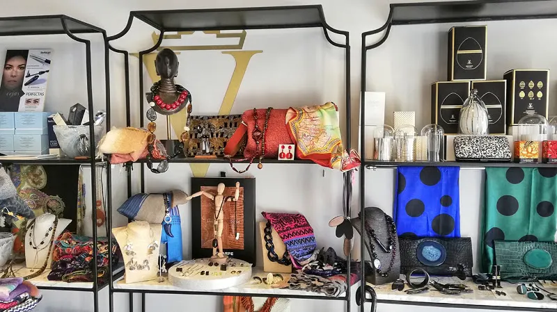 P más I Peluqueria Paki Tolosa Perfumeria Inma