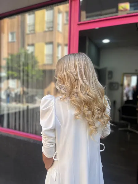 Peluquería Max Volumen Peluqueros - Getafe