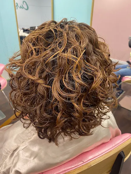 Zona Curly Castellón · El Salón más Experto en Método Curly y los Cabellos Rizados, Afros y Ondulados