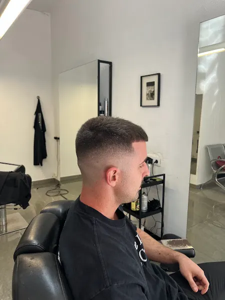 MOON hair salon - Peluquería en Castellón de la Plana - foto 2