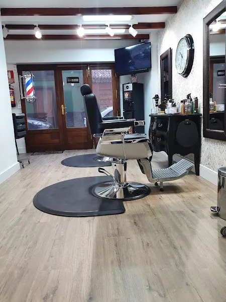Barbería Carlos en la Laguna - Barbería en San Cristóbal de La Laguna - foto 2