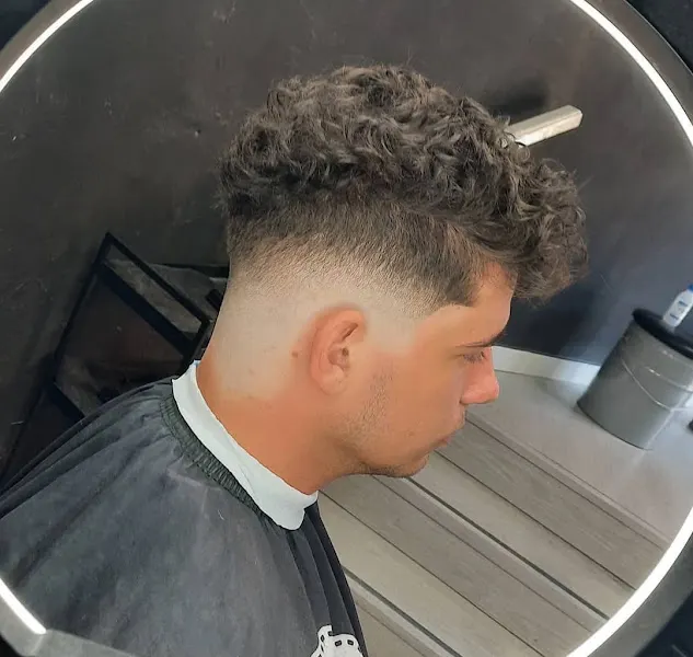 Thunder Barber