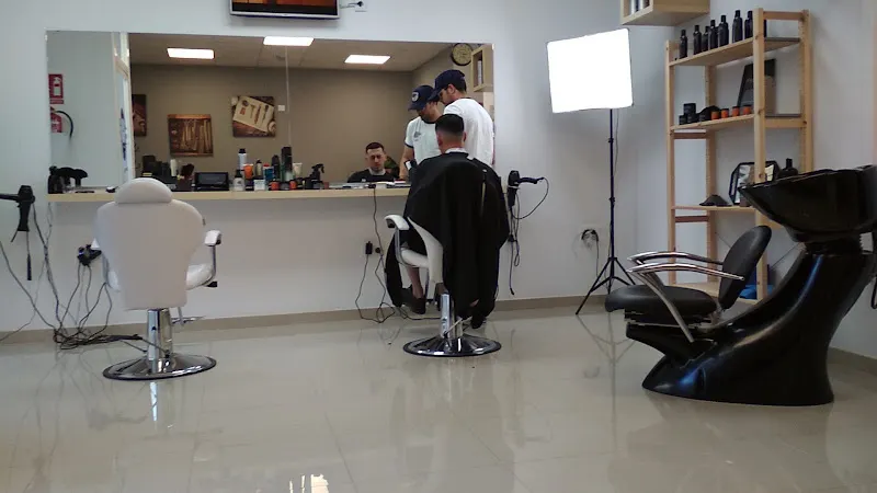 Barber Legend - Dos Hermanas