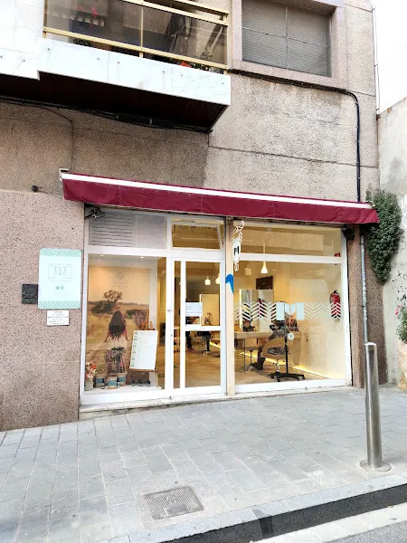 Alcántara Estilistes Peluquería - Tarragona