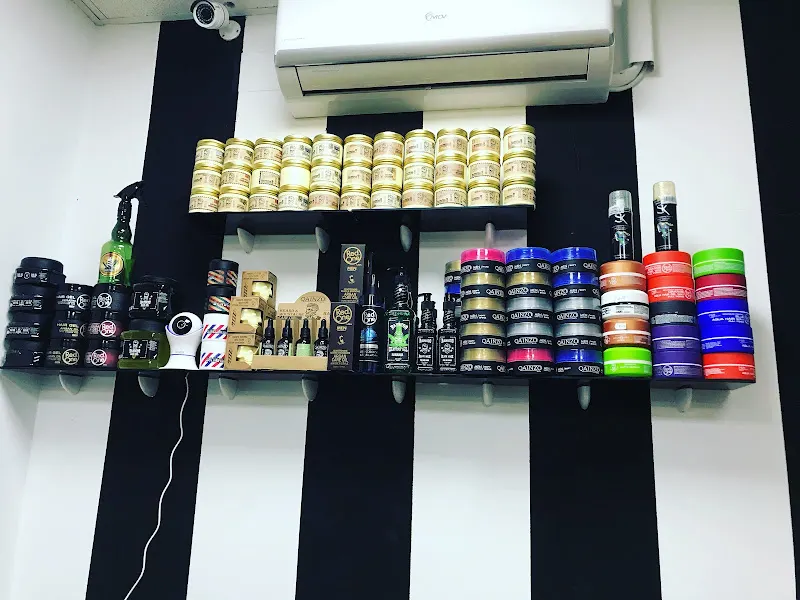 PELUQUERÍA BARBER JAMAL - Parla