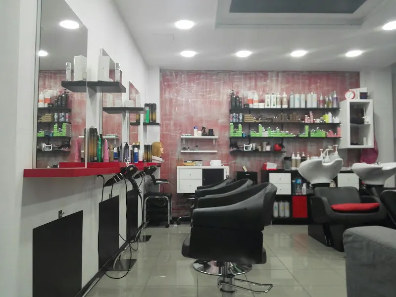Norma canals perruqueria i estètica unisex - Peluquería en Mataró - foto 2