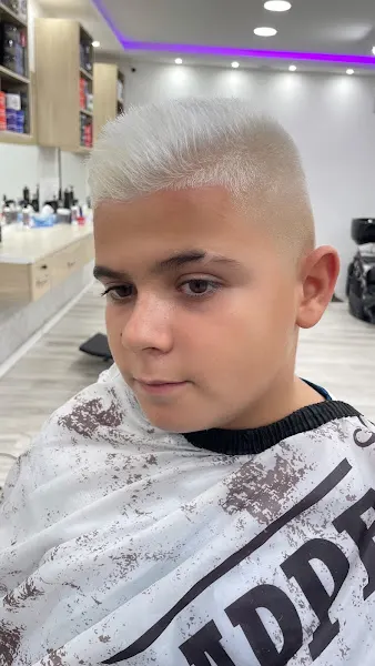 Barbería Abubak - Peluquería en Algeciras - foto 2