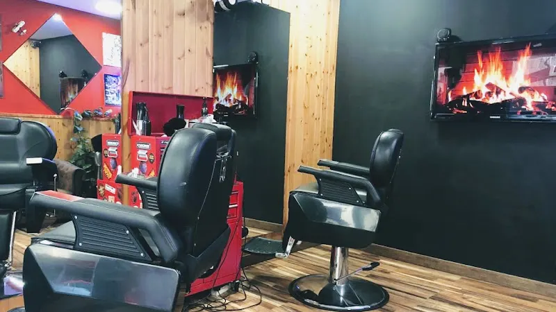Barbería Asier - Peluquería en Algeciras - foto 2