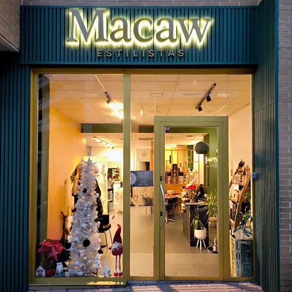 Macaw Estilistas