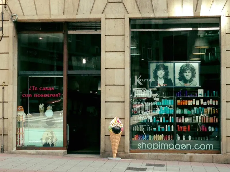 Tito Heidelberg - Peluquería en Ourense - foto 2