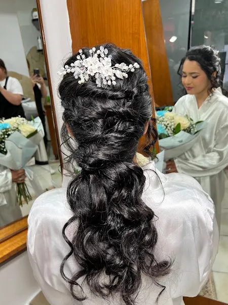 PELUQUERIA Versátil style - Barakaldo