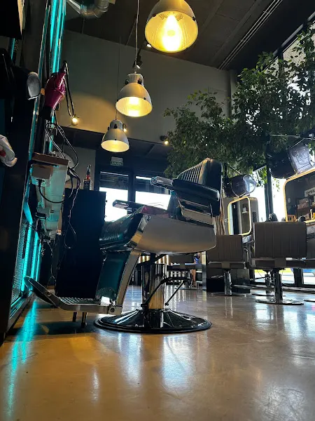 Vasari Estilistas - Peluquería en Lugo - foto 2