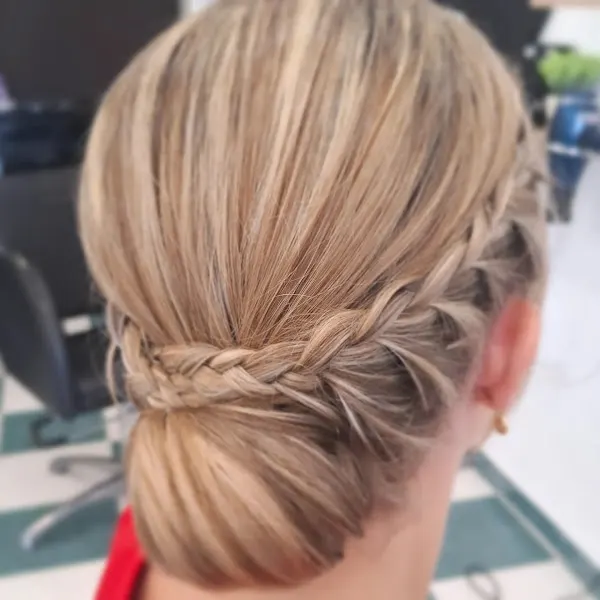 Nuria Sánchez Peluquería
