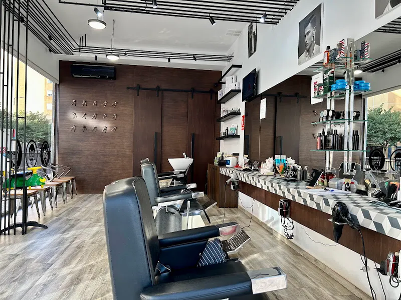 Peluqueria & Barbería Rojo (San Diego)