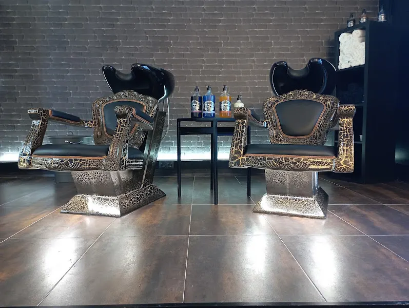 Perruqueria , Saloon Danddy - Peluquería en Hospitalet de Llobregat (L) - foto 4