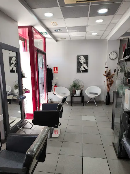 Tk Color Peluqeria Unisex