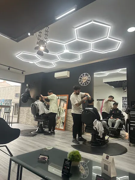 Christian Barber Studio - Peñarroya-Pueblonuevo
