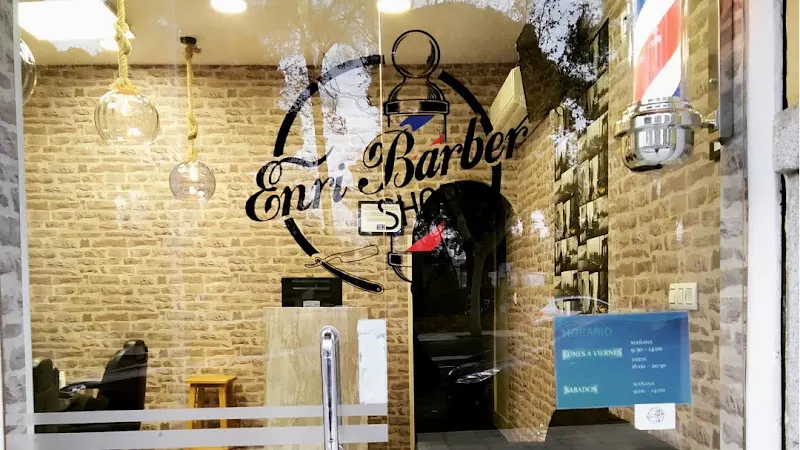 Enri Barber Shop - Peluquería en Toledo - foto 2