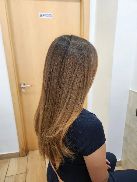 La Más Bonita - Peluquería