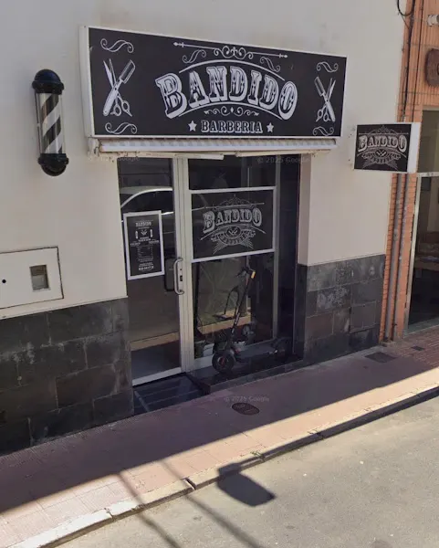 Barbería Bandido - Peluquería en Oropesa del Mar - foto 2