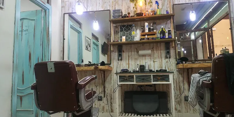 Peluqueria The barberist - Peluquería en Ceuta - foto 2