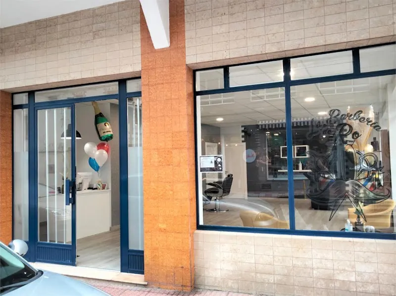 La Barbería de Ro - Barbería en Burela - foto 2
